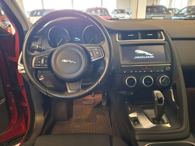 Jaguar E-Pace usata a Vicenza (12)