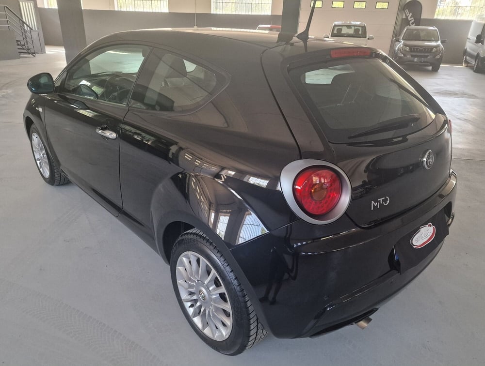Alfa Romeo MiTo usata a Torino (6)
