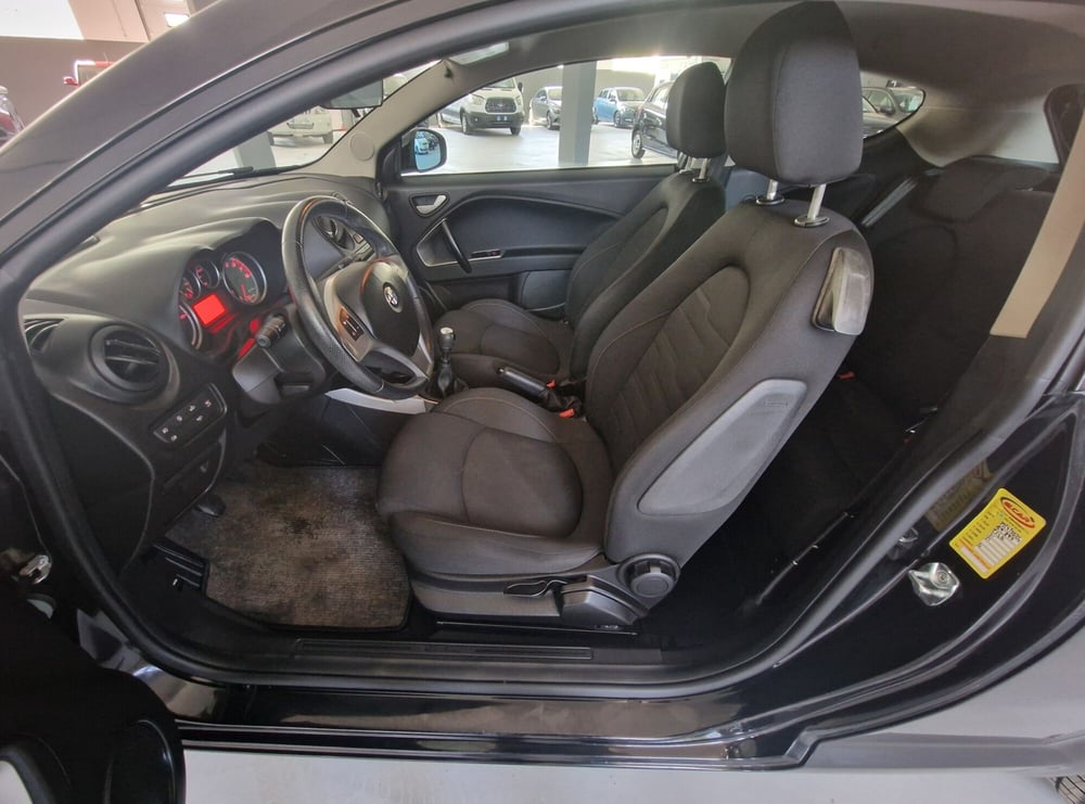 Alfa Romeo MiTo usata a Torino (8)