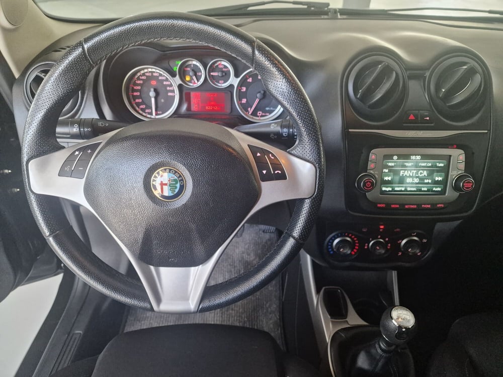Alfa Romeo MiTo usata a Torino (9)
