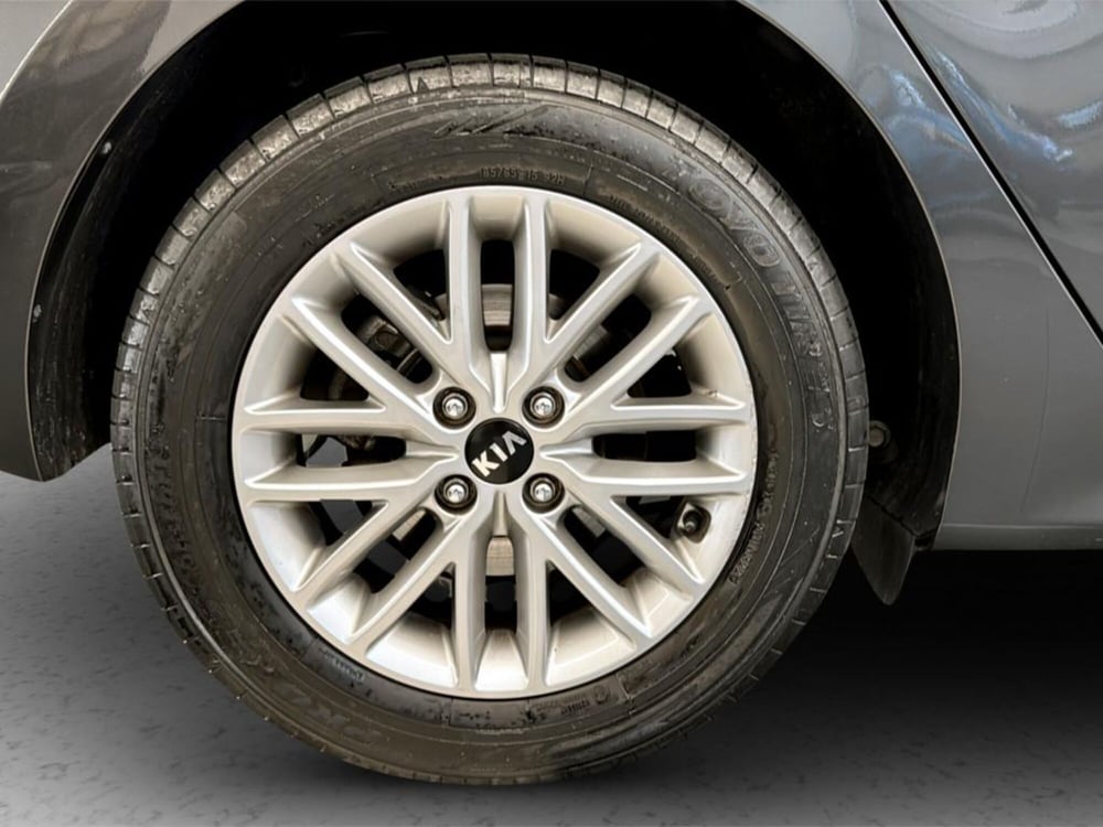 Kia Rio usata a Varese (9)