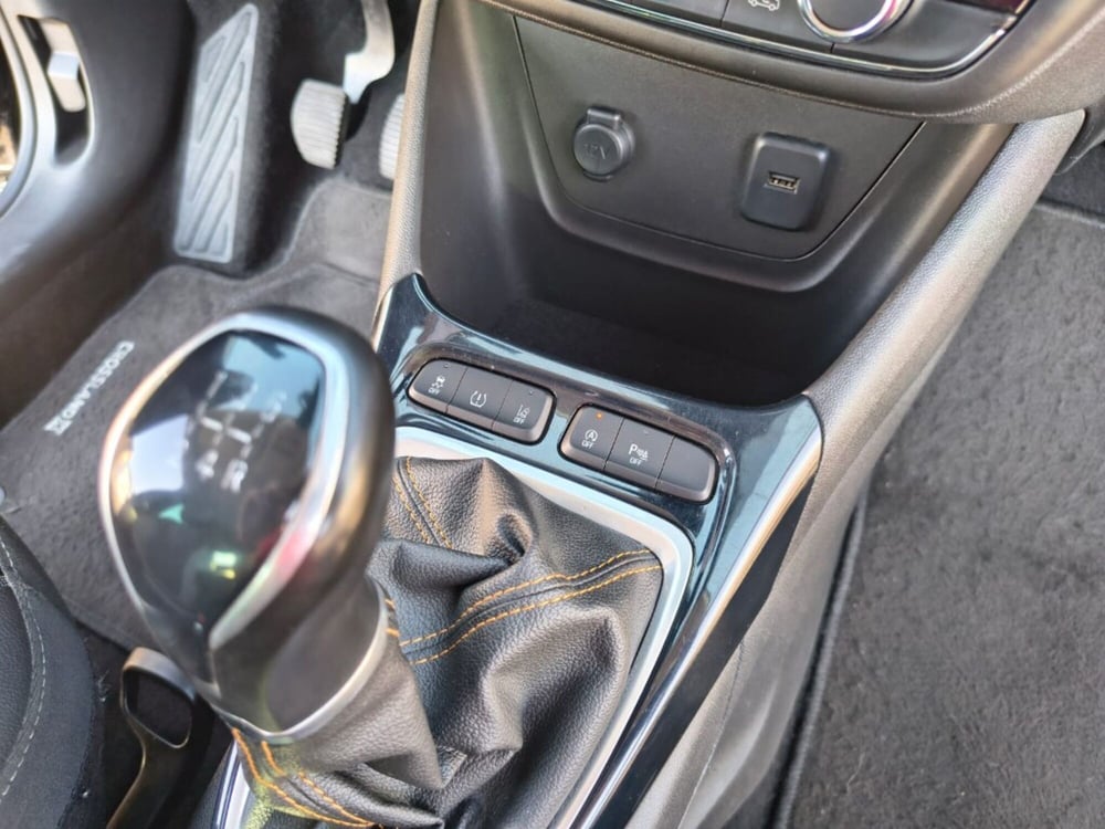 Opel Crossland X usata a Firenze (16)