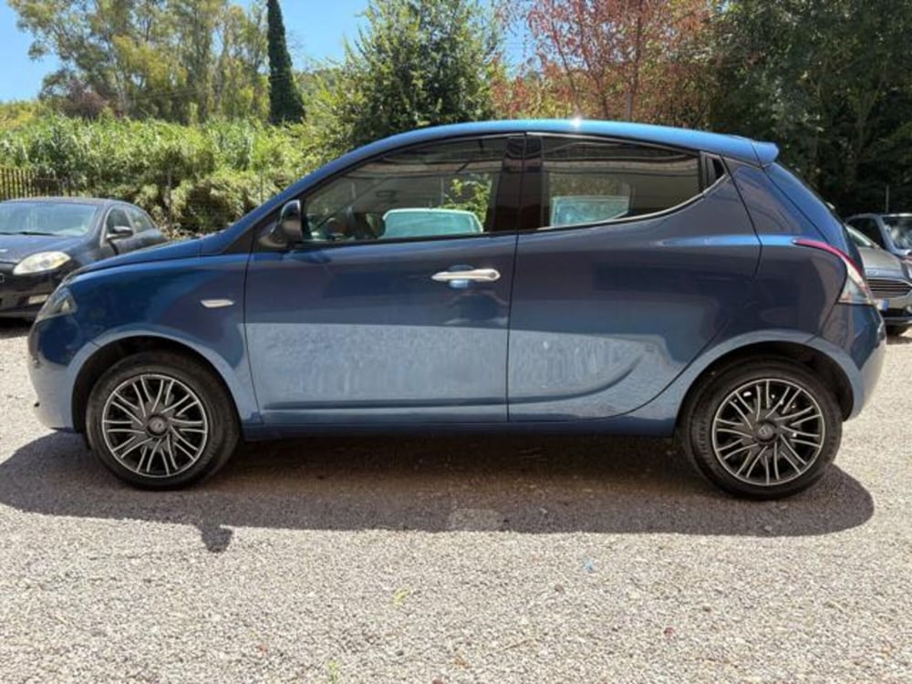 Lancia Ypsilon usata a Roma (2)