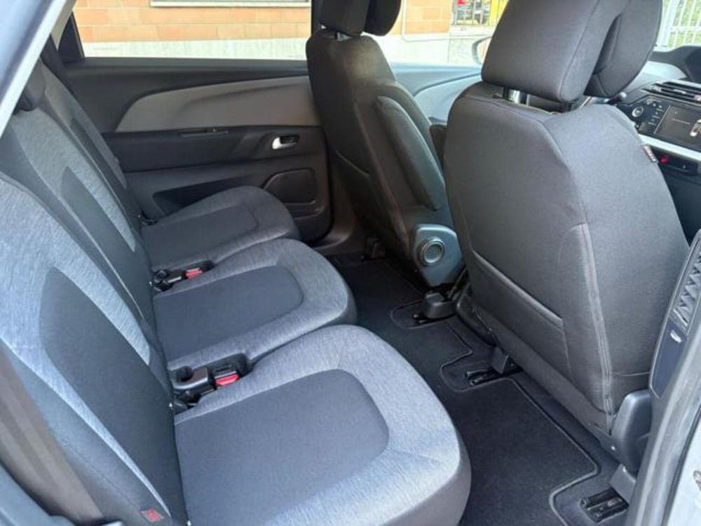 Citroen C4 Picasso usata a Roma (16)
