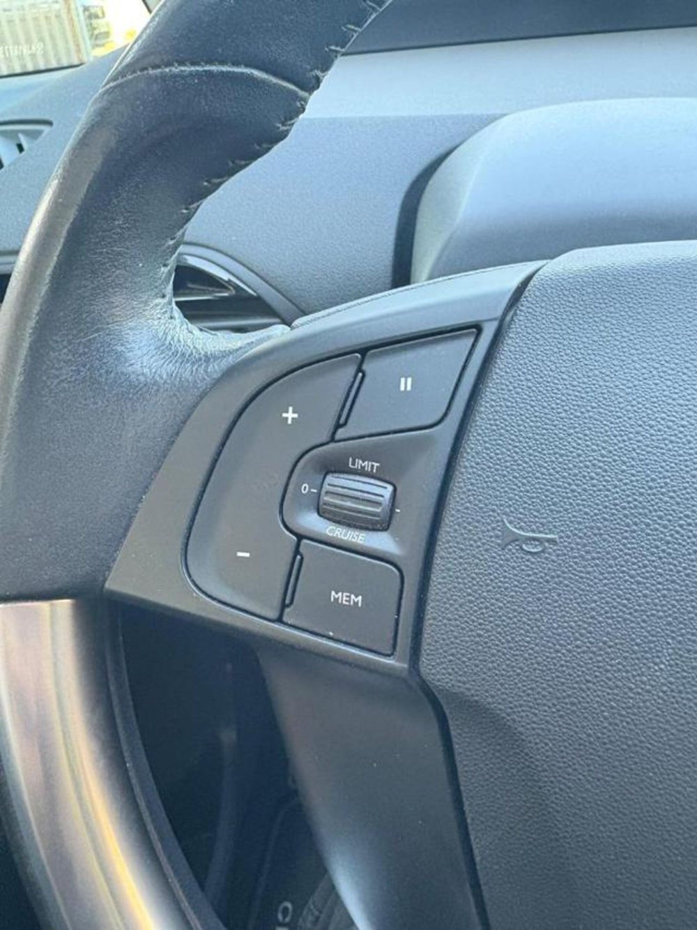 Citroen C4 Picasso usata a Roma (18)