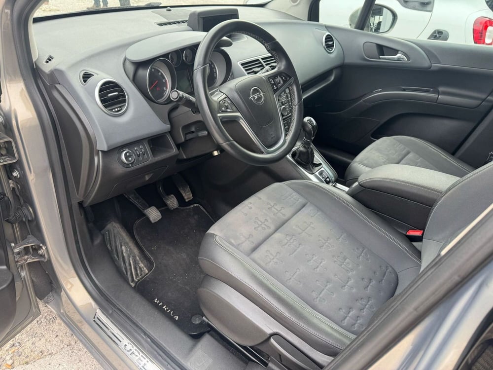 Opel Meriva usata a Salerno (9)
