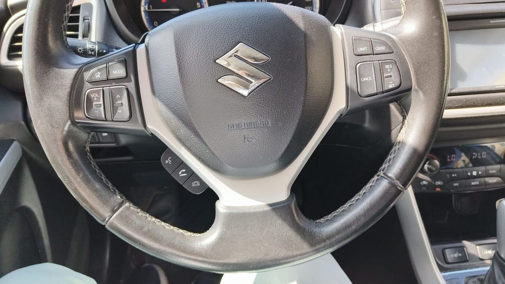 Suzuki S-Cross usata a Salerno (11)