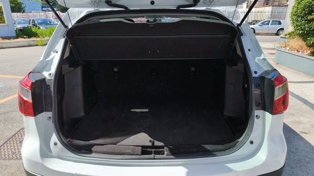 Suzuki S-Cross usata a Salerno (9)
