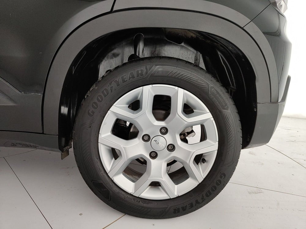 Jeep Avenger usata a Caserta (11)