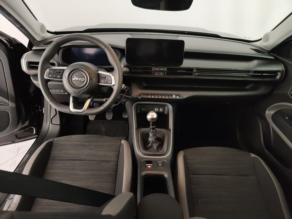 Jeep Avenger usata a Caserta (15)