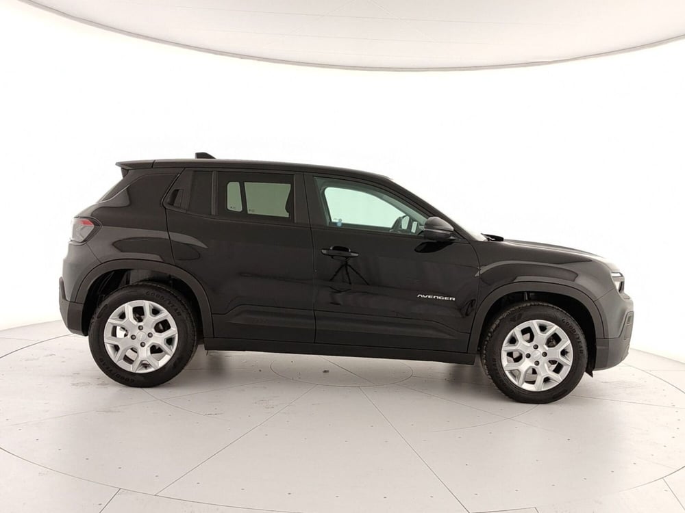 Jeep Avenger usata a Caserta (7)