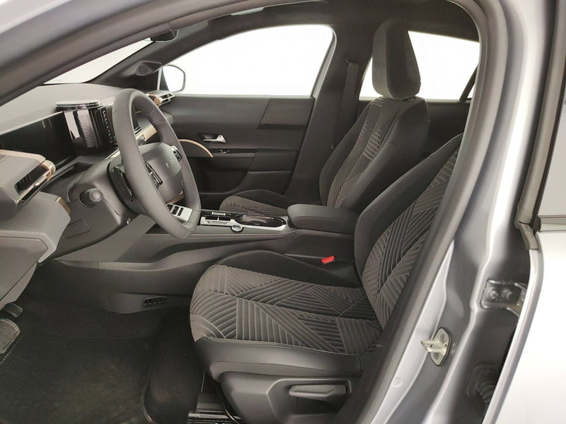 Lancia Ypsilon nuova a Caserta (16)