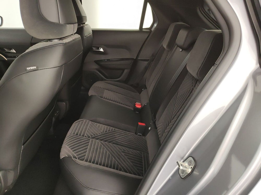 Lancia Ypsilon nuova a Caserta (18)