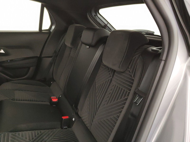 Lancia Ypsilon nuova a Caserta (19)