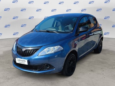Lancia Ypsilon 1.0 FireFly 5 porte S&amp;S Hybrid Silver Plus del 2023 usata a Prato