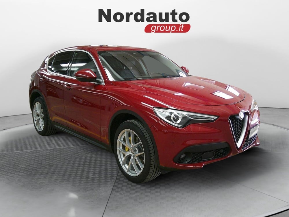 Alfa Romeo Stelvio usata a Treviso (3)