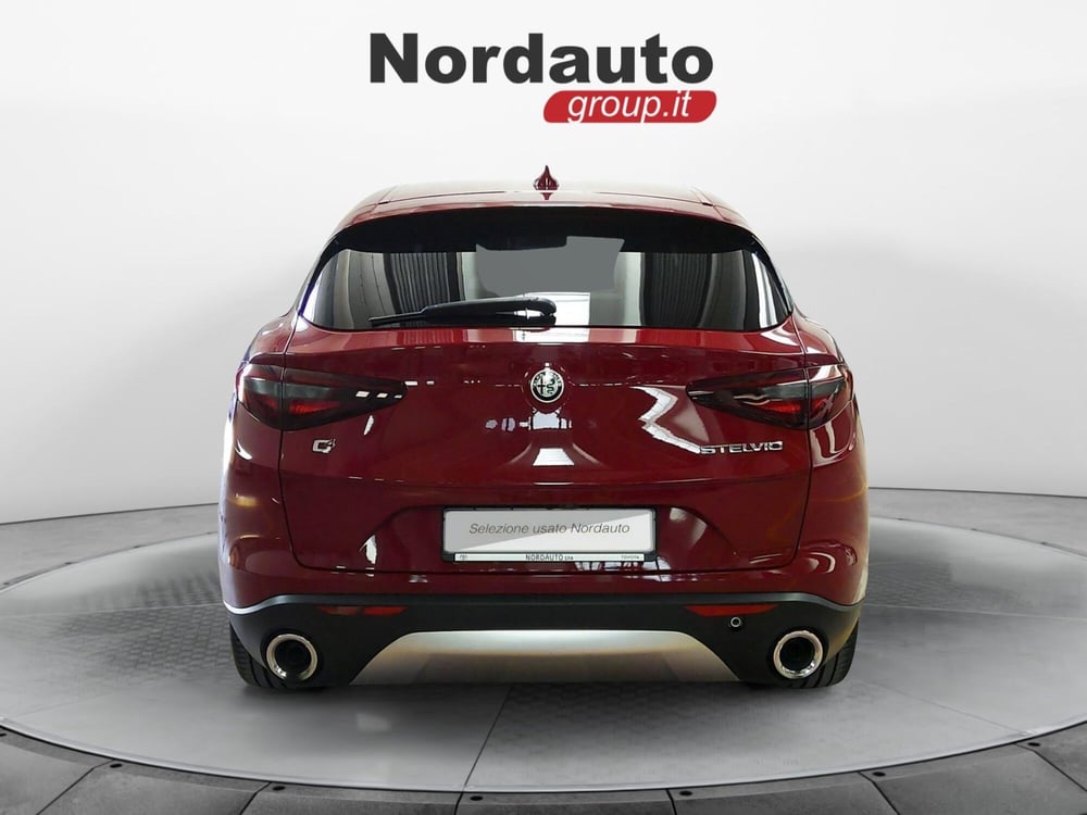 Alfa Romeo Stelvio usata a Treviso (6)