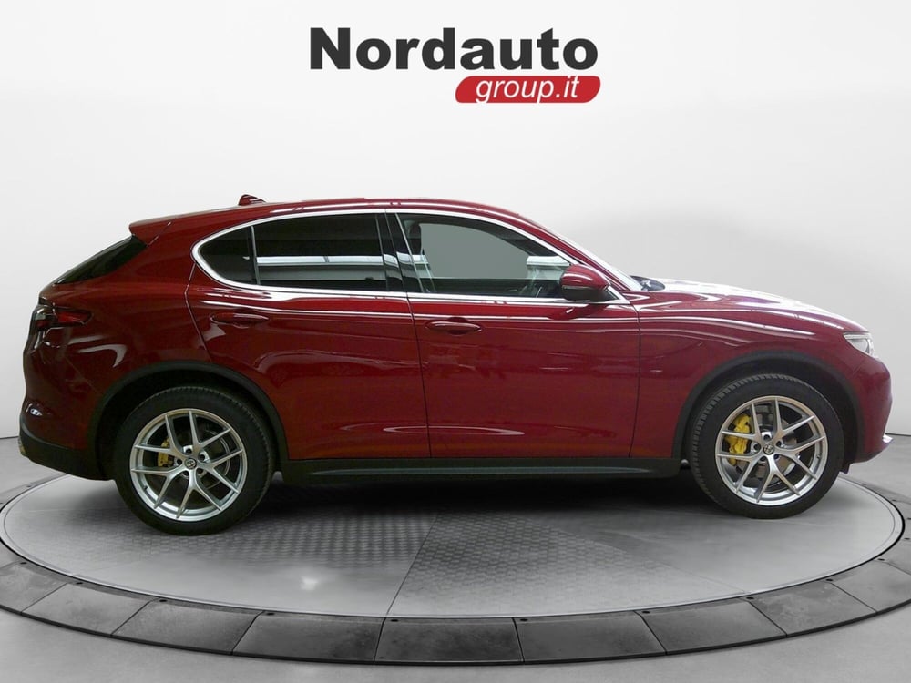 Alfa Romeo Stelvio usata a Treviso (9)