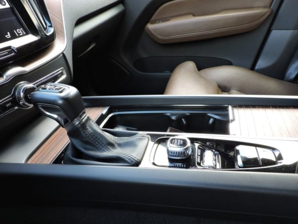 Volvo XC60 usata a Firenze (15)