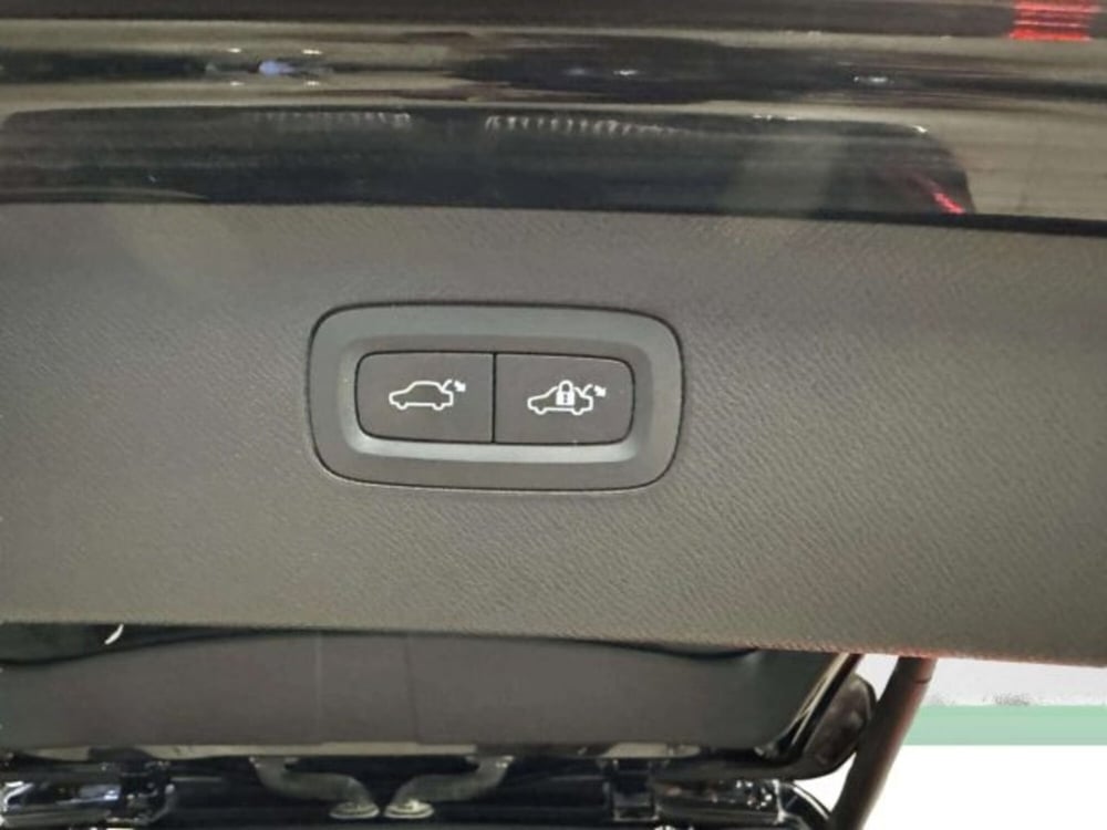 Volvo XC90 usata a Firenze (11)