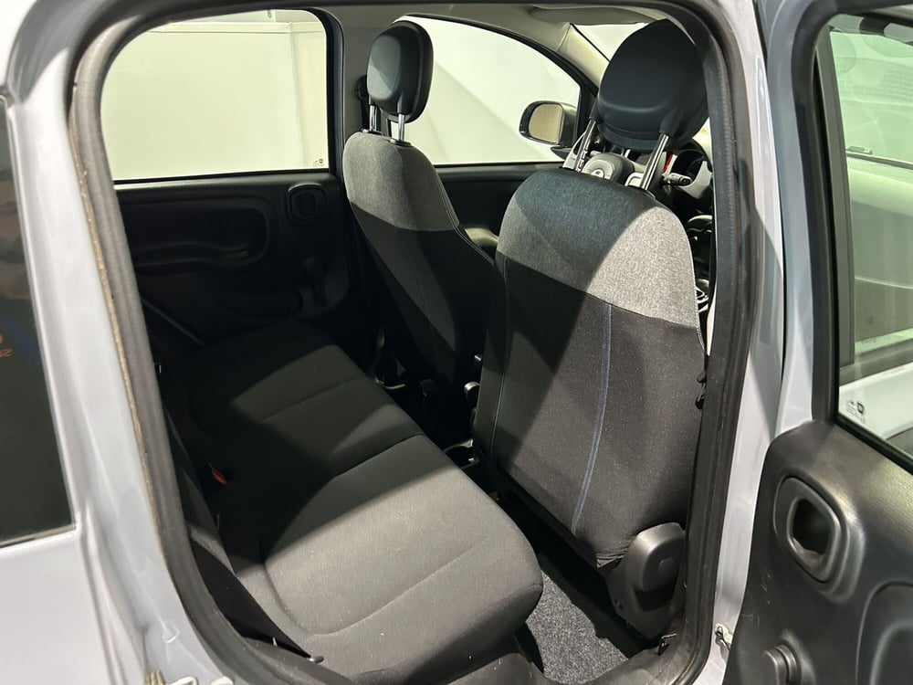 Fiat Panda Cross usata a Milano (14)
