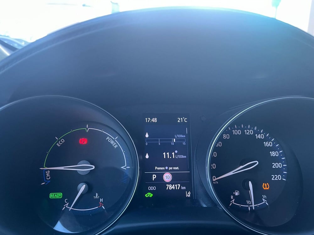 Toyota Toyota C-HR usata a Cremona (9)