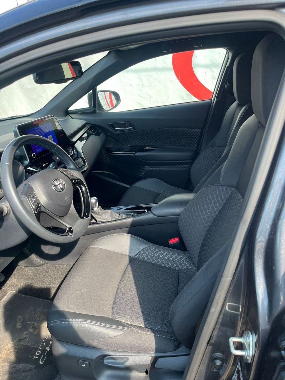 Toyota Toyota C-HR usata a Cremona (11)