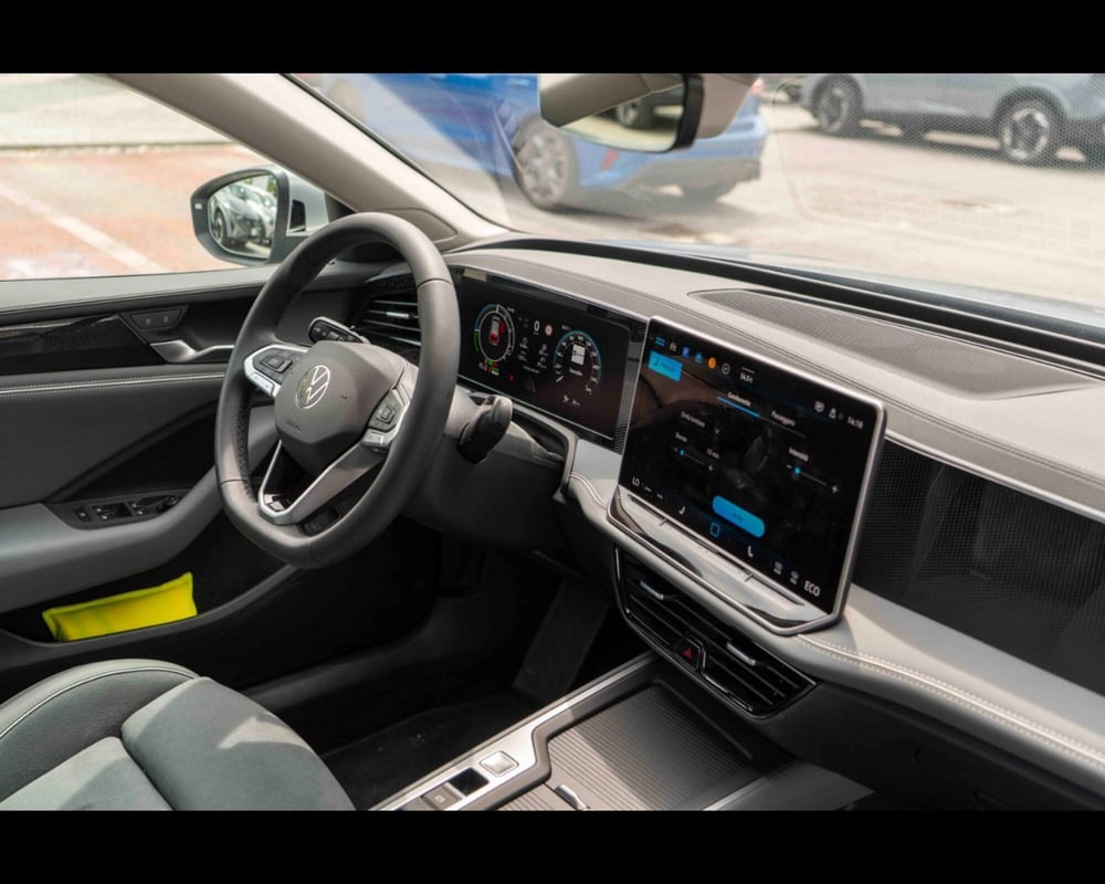 Volkswagen Passat nuova a Treviso (12)