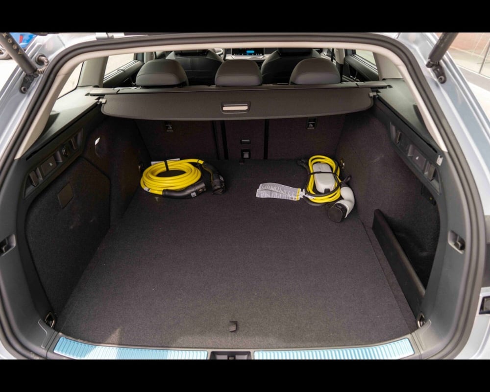 Volkswagen Passat nuova a Treviso (14)