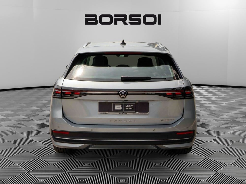 Volkswagen Passat nuova a Treviso (4)