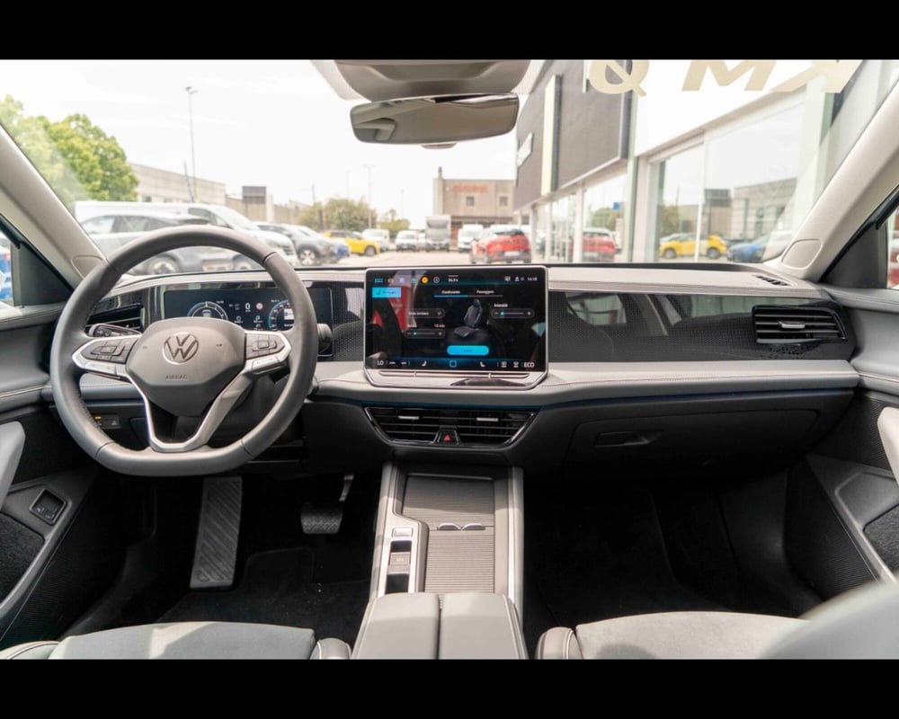 Volkswagen Passat nuova a Treviso (9)