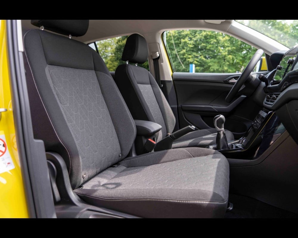 Volkswagen T-Cross nuova a Treviso (12)