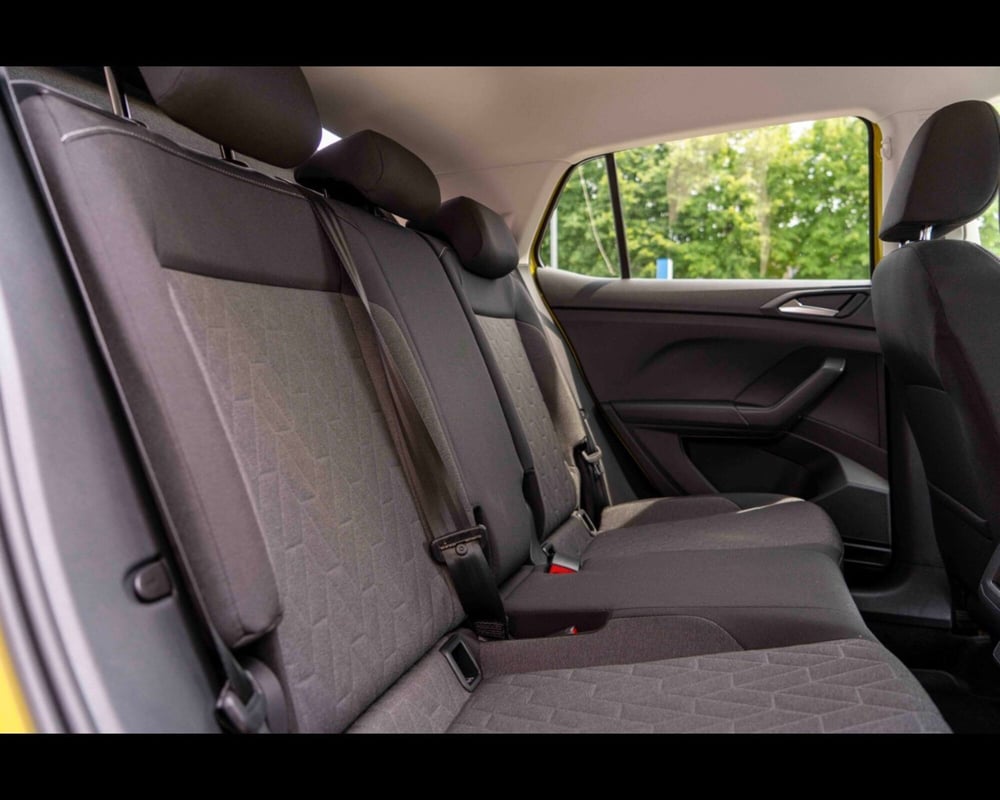 Volkswagen T-Cross nuova a Treviso (14)