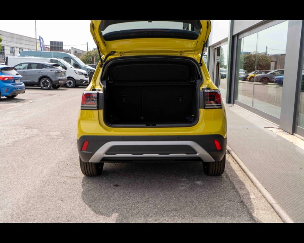 Volkswagen T-Cross nuova a Treviso (16)