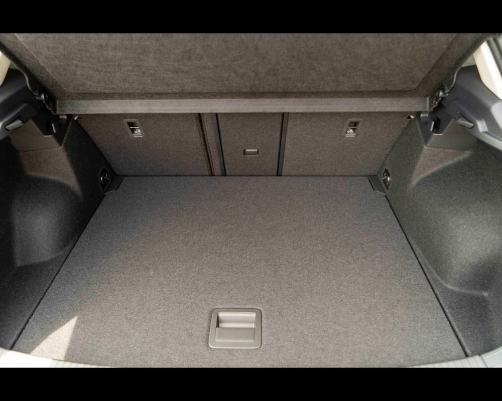 Volkswagen T-Roc nuova a Treviso (14)