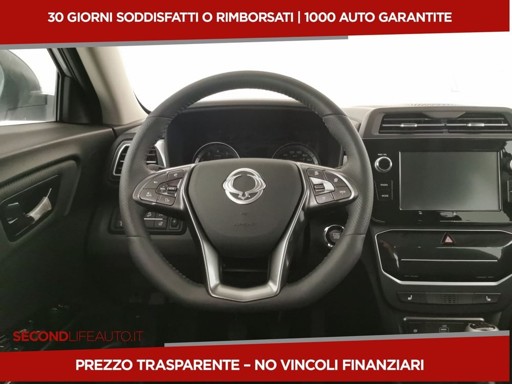 Ssangyong Tivoli nuova a Chieti (17)