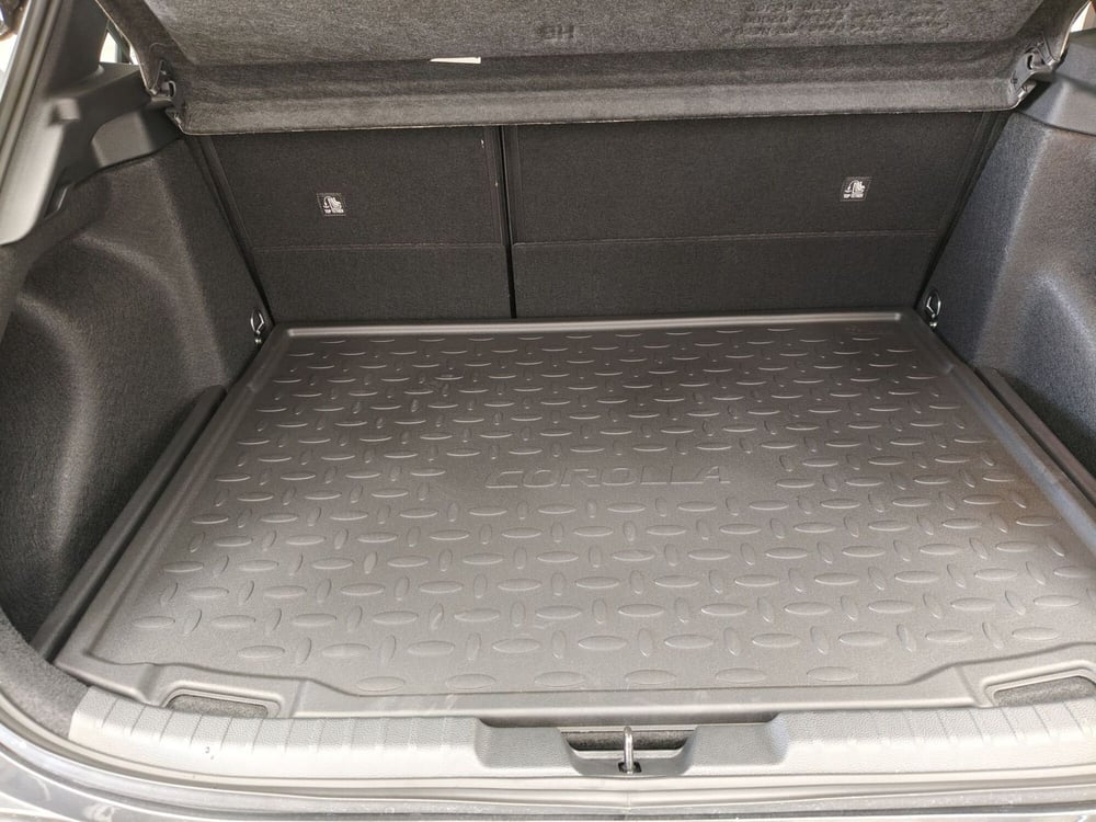 Toyota Corolla nuova a Roma (12)