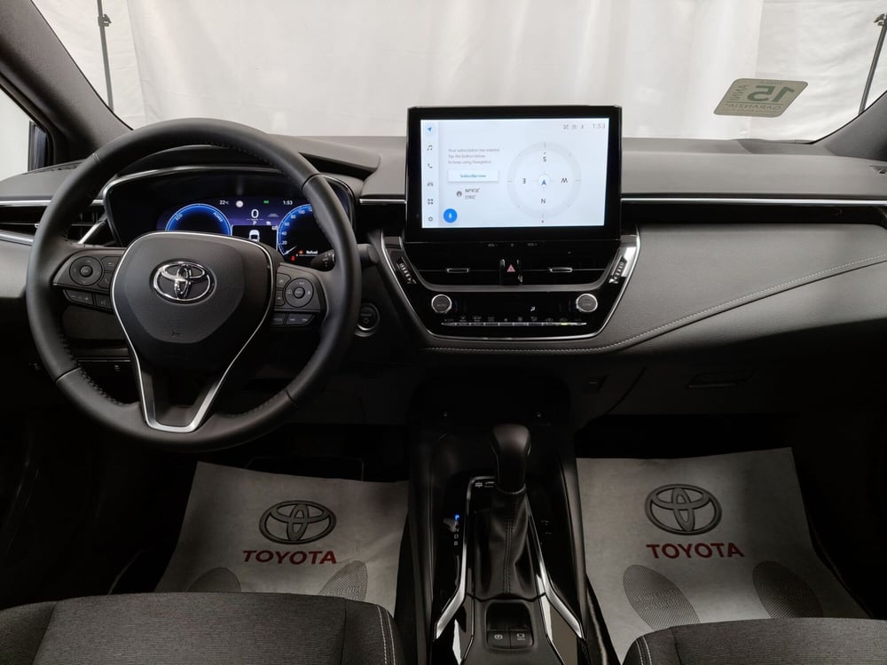 Toyota Corolla nuova a Roma (8)