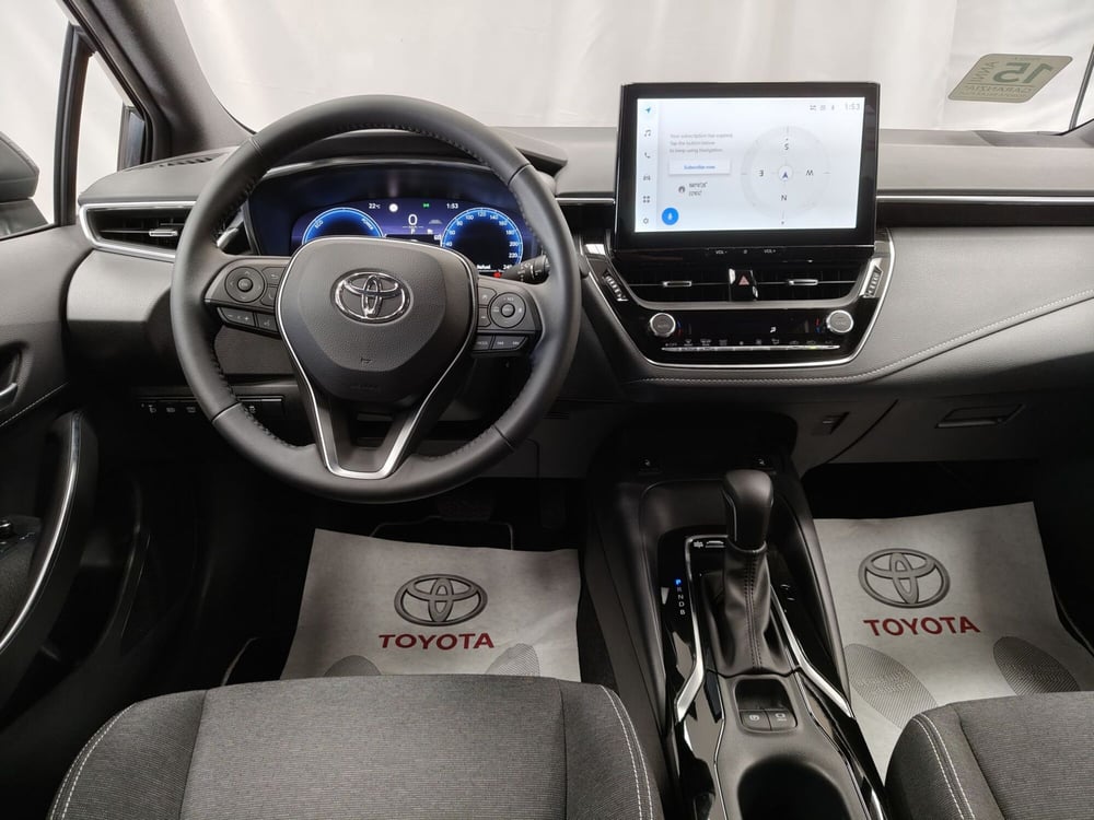 Toyota Corolla nuova a Roma (9)