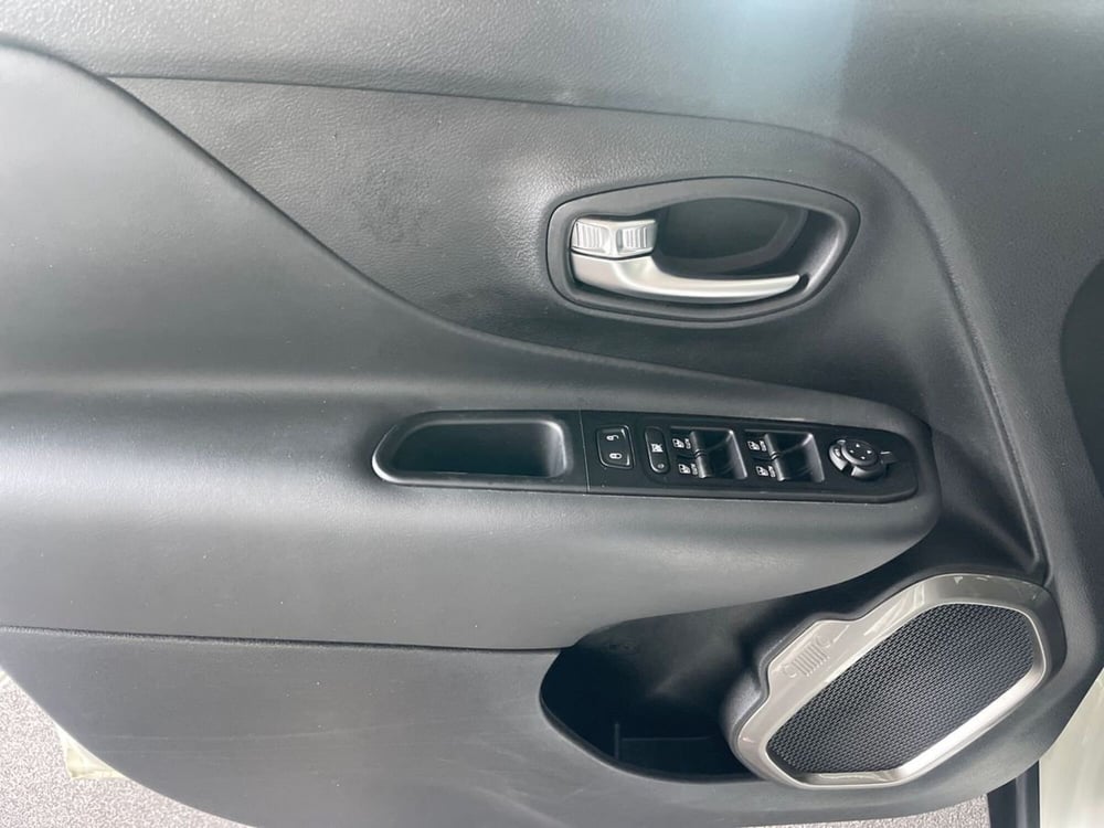 Jeep Renegade usata a Bergamo (16)