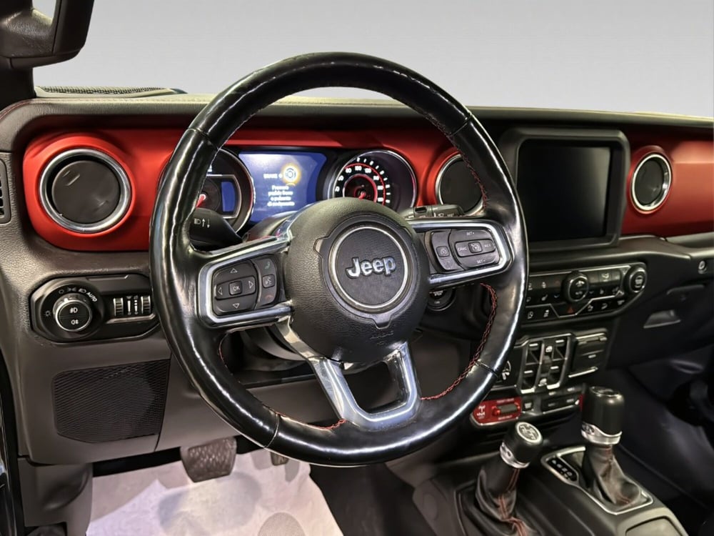 Jeep Wrangler Unlimited usata a Siena (18)