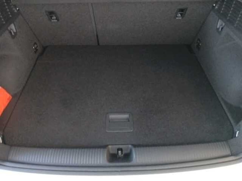 Audi Q2 usata a Lucca (9)