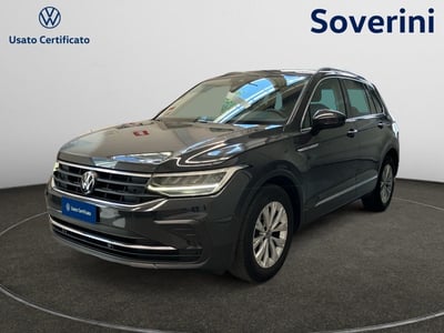 Volkswagen Tiguan 1.5 TSI ACT Life del 2021 usata a Bologna