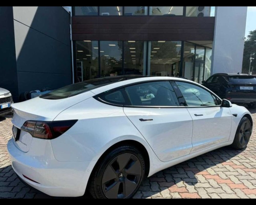 Tesla Model 3 usata a Bologna (6)
