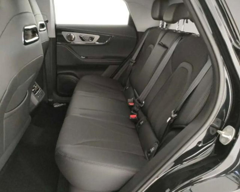 Omoda Omoda 5 nuova a Bologna (8)