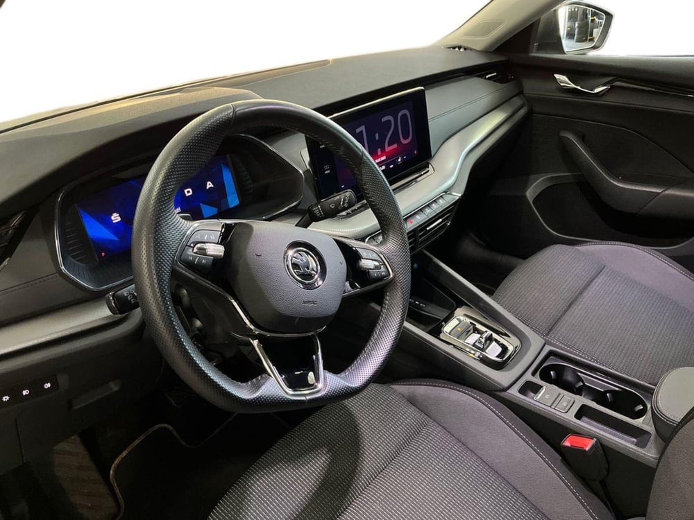 Skoda Octavia Station Wagon usata a Lecce (18)