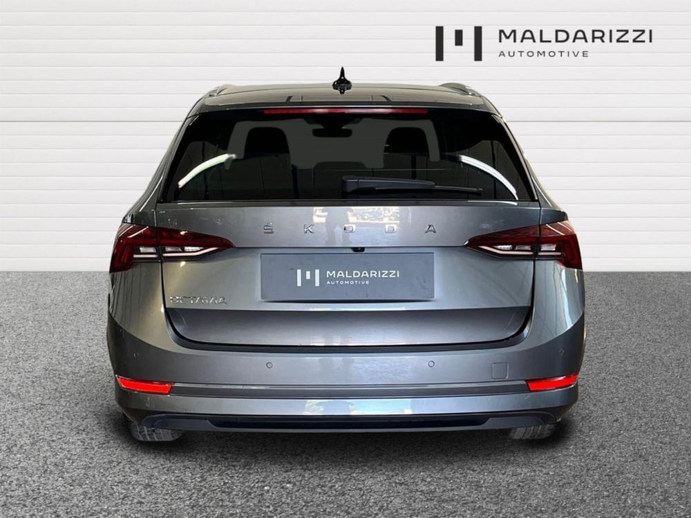 Skoda Octavia Station Wagon usata a Lecce (3)