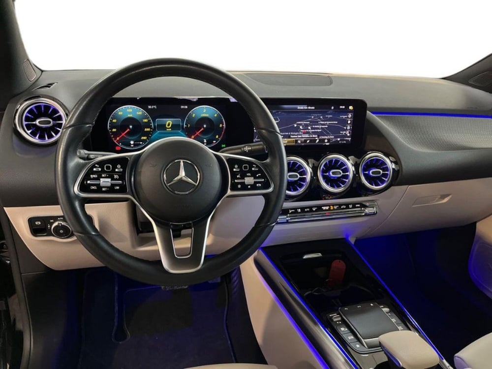Mercedes-Benz GLA SUV usata a Taranto (11)