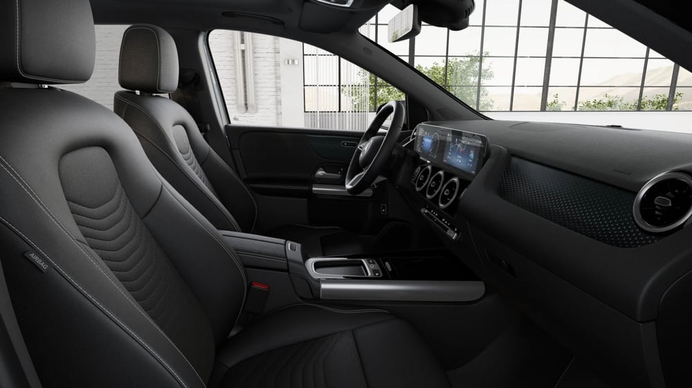 Mercedes-Benz Classe B nuova a Milano (7)