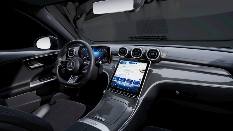 Mercedes-Benz Classe C nuova a Milano (5)